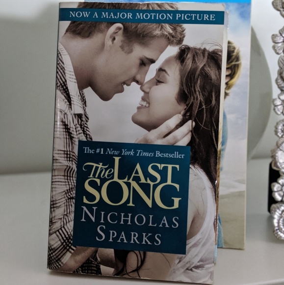 Lot of 6 Nicholas Sparks books - Picture 5 of 7